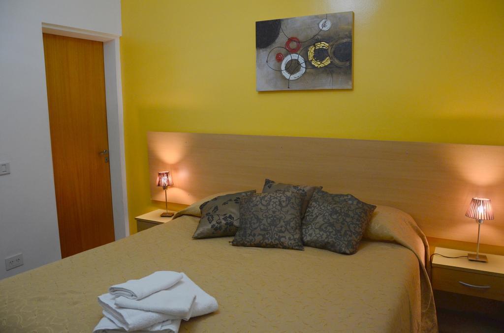 Hotel Del Mar Комодоро-Ривадавия Номер фото